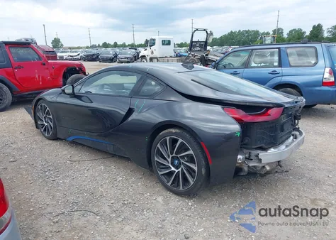 2015 BMW I8 from USA, damaged, VIN WBY2Z2C54FV392623